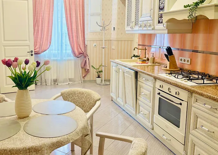 One Bedroom With Balcony-kostyushka Street,16 Apartamento Leópolis