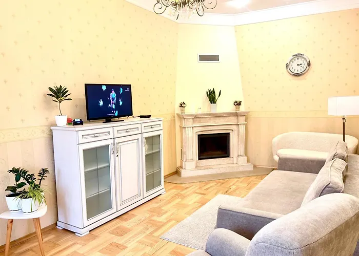 One Bedroom With Balcony-kostyushka Street,16 Lägenhet *