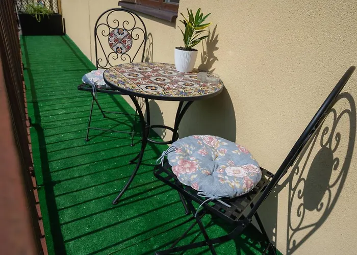 Apartment One Bedroom With Balcony-kostyushka Street,16 *